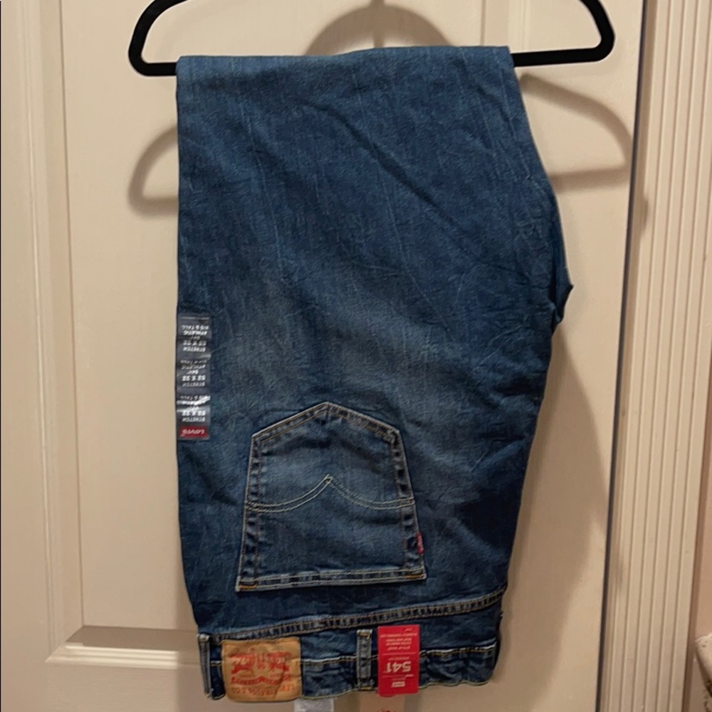 NWT Levi’s 541